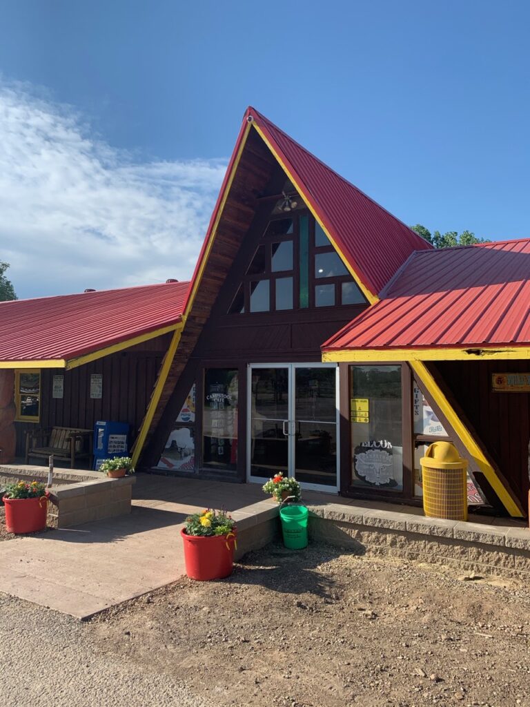 The front of the Campstool Cafe at the Devils Tower.